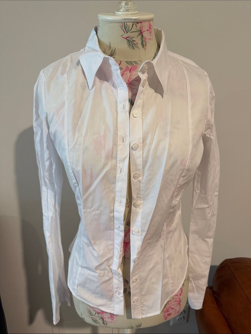 Bershka Slim Fit Classic White Button-Up Shirt
